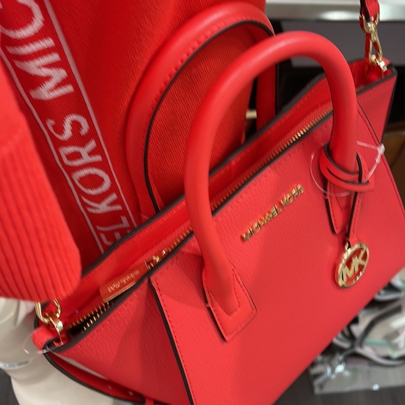 Michael Kors Avril Small Signature PVC Top Zip Satchel Crossbody Bag - Picture 15 of 16